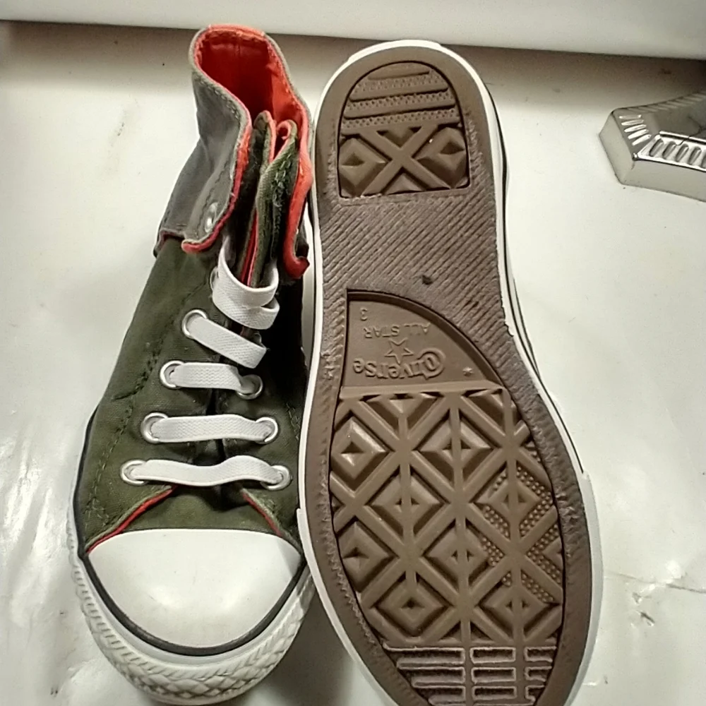 Converse Chuck Taylor All Star Green Easy Sneakers Kid's sz 3.